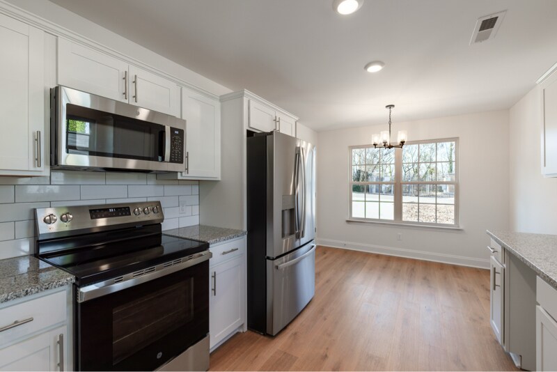 Building Photo - 812 Aubrey Ave