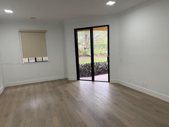 Building Photo - 1531 Passion Vine Cir