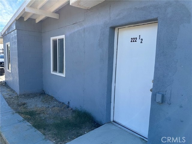 Primary Photo - 222 W O St