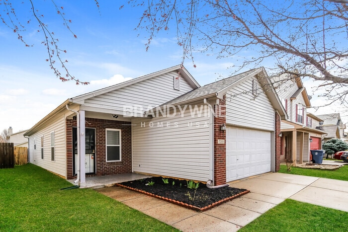 Building Photo - 7215 Parklake Pl