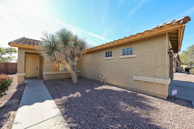 Building Photo - 25025 W Dove Mesa Dr
