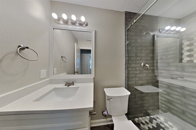 Building Photo - 18238 Fair Grange Ln