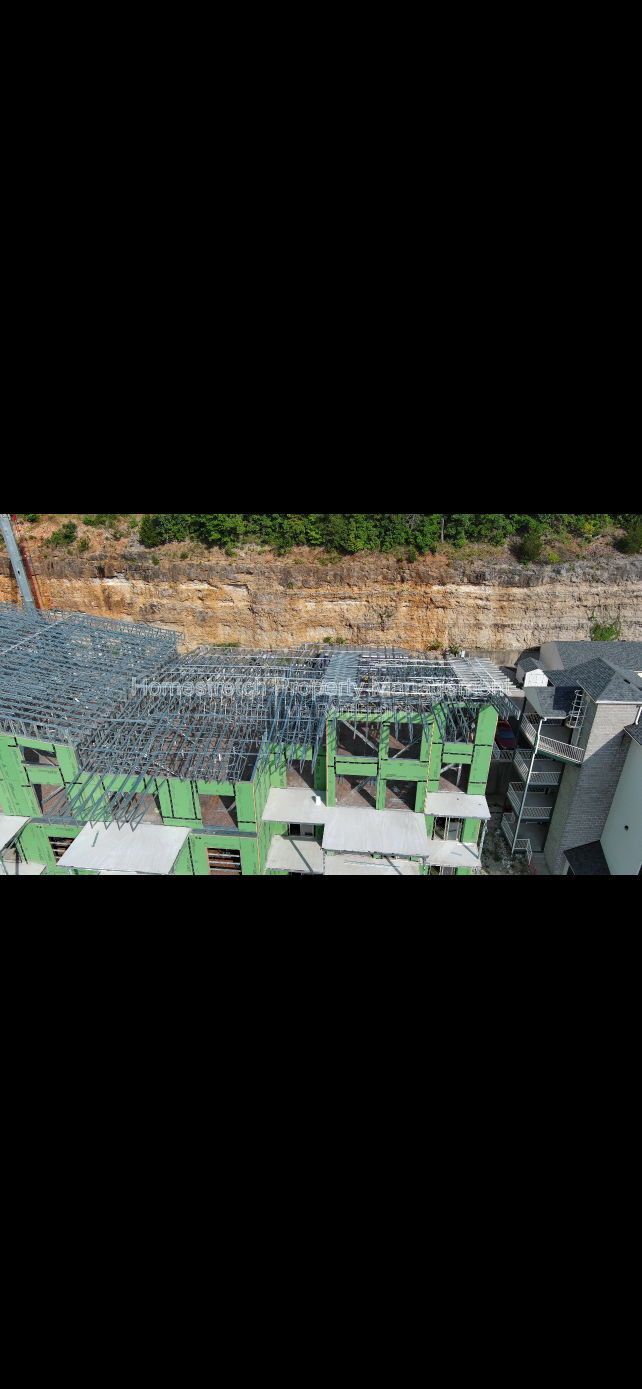 Building Photo - 5 Lake Rd