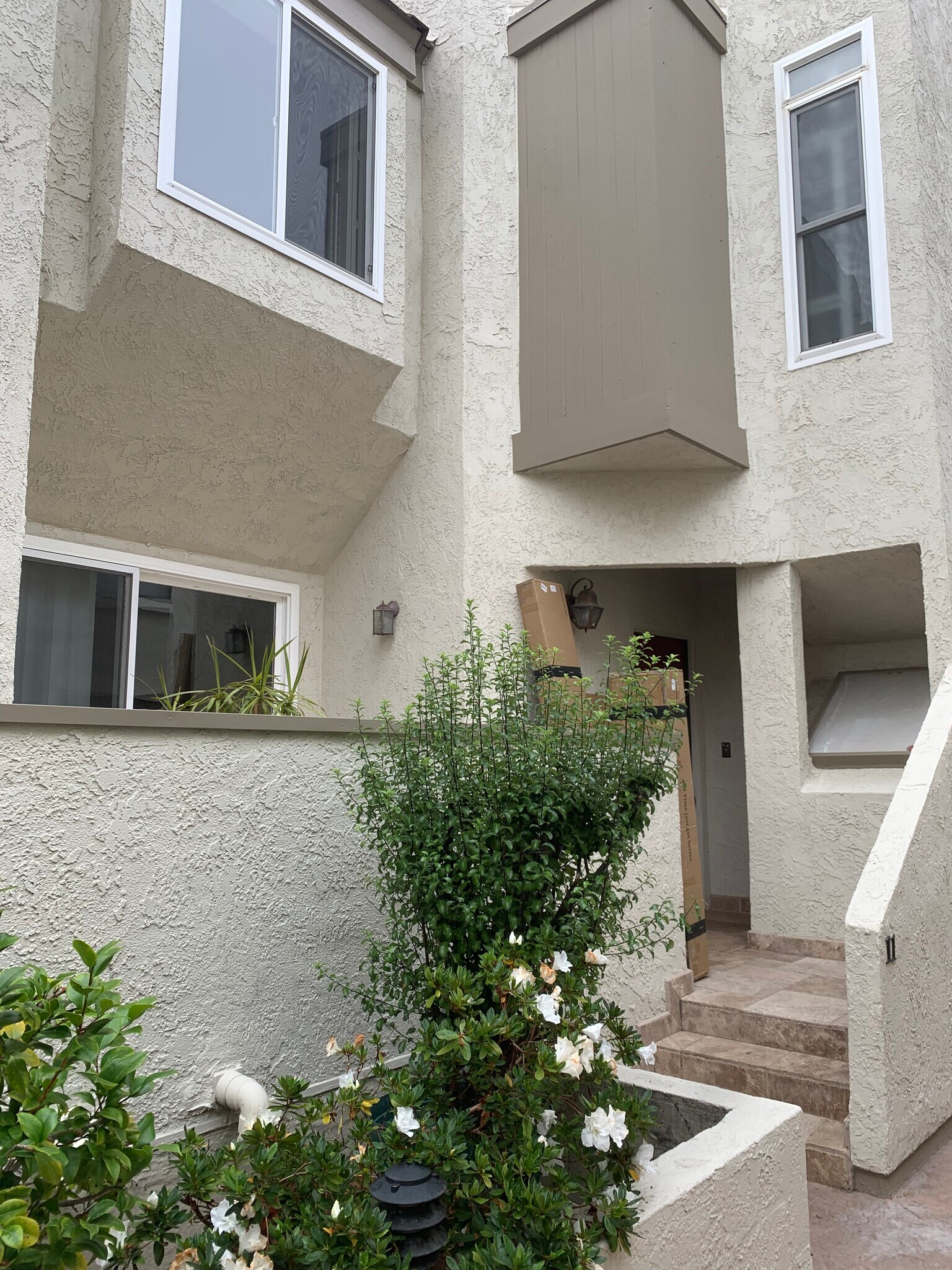 View from the front of the unit - 1232 Stanford St