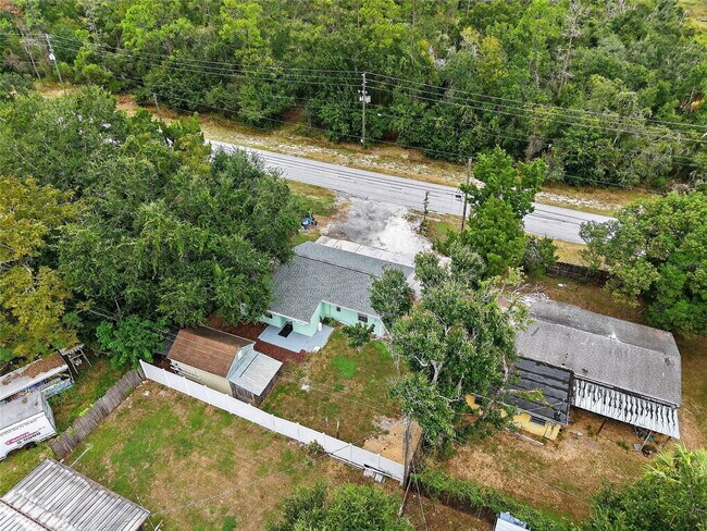 Building Photo - 7932 Plathe Rd