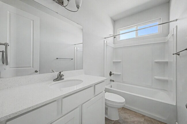 Building Photo - 13316 S 190th Ave