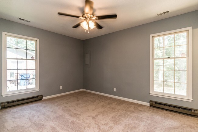 Building Photo - 2413 Keith Dr