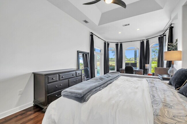 Building Photo - 1393 Sunset Beach Dr