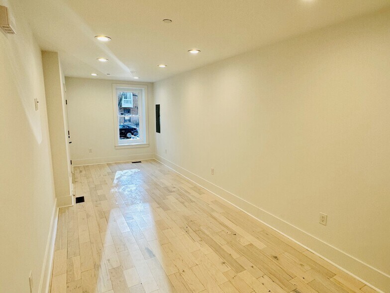 Building Photo - 1314 1/2 5th St NW