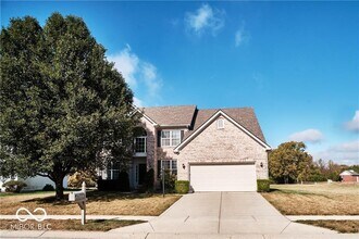 Building Photo - 13906 Fernleaf Way