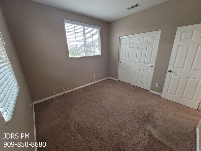 Building Photo - Rancho Cucamonga 4-Bedroom Home