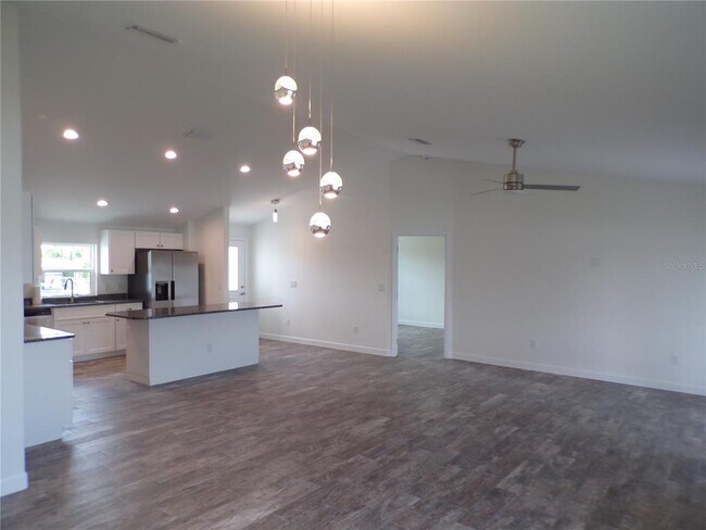 Building Photo - 3308 Port Charlotte Blvd