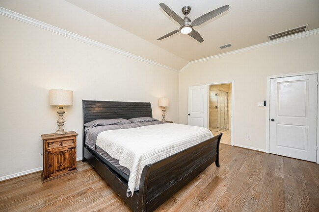Building Photo - 30718 Parkside Passage Dr