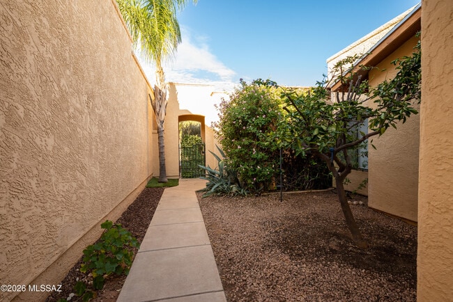 Building Photo - 3346 W Starfall Pl