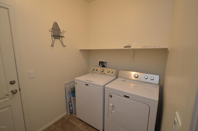Building Photo - 9661 Crowley Brothers Dr