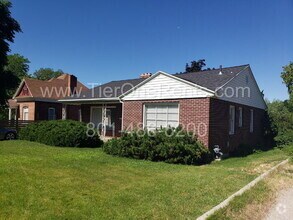 Building Photo - This property offers a NO DEPOSIT option a...