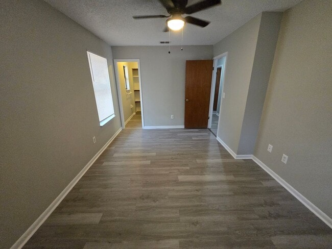 Building Photo - 3/1.5 - Keystone Heights