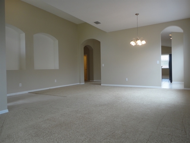 Building Photo - 8807 Sandy Plains Dr