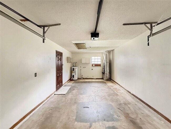 Building Photo - 590 Belltower Ave