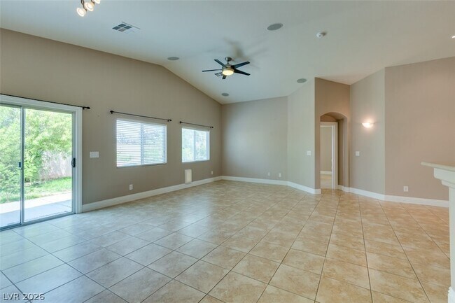 Building Photo - 82 Rattlesnake Grass Ct