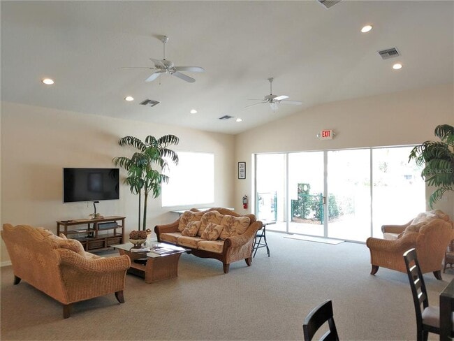 Building Photo - 7202 L Pavia Blvd