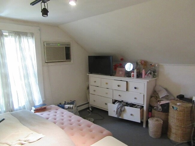 Building Photo - 18 Tremont St