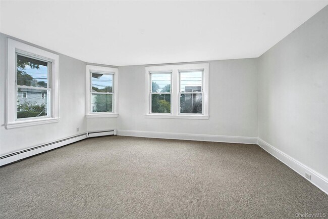 Building Photo - 1216 Halstead Ave