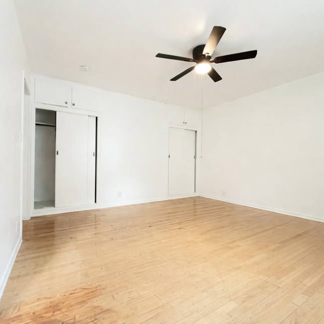 Building Photo - 4029 Don Diablo Dr