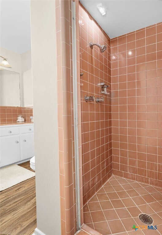 Building Photo - 2052 Gruene Rd