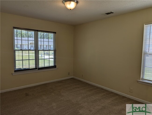 Building Photo - 1213 Exley Dr