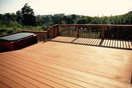 Building Photo - 220 Shoreview Dr
