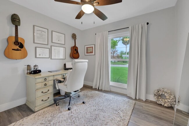 Building Photo - Rental available in Isle of Palms