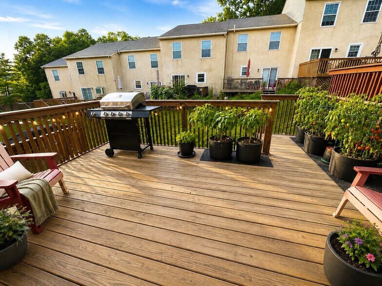 Building Photo - 618 Coates Ln