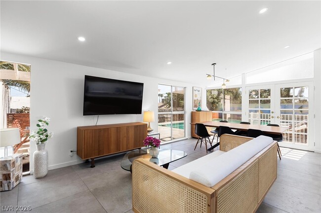 Building Photo - 1607 Pawnee Dr