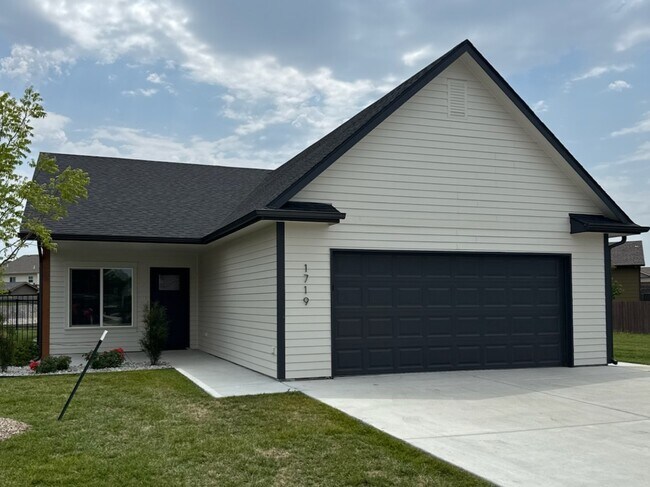 Building Photo - 1719 Jase Ct