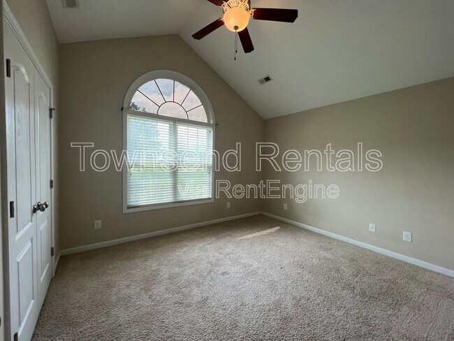 Building Photo - 9628 Lukes Run Rd
