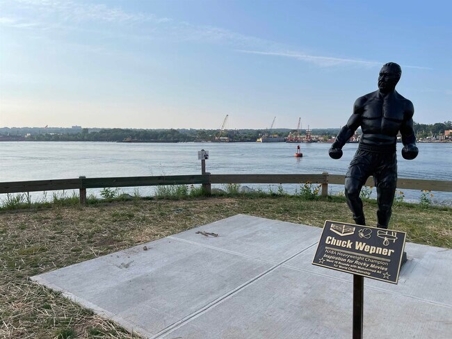 Building Photo - 25 Kelly Pkwy