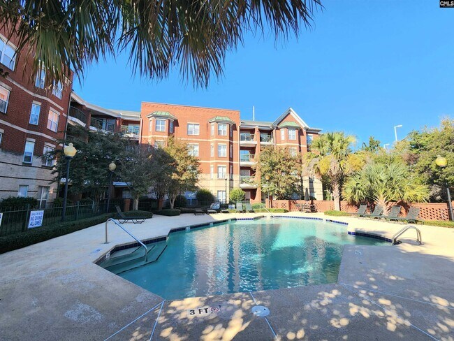 Building Photo - 900 Taylor St