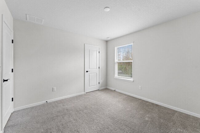 Building Photo - Practically brand new 3 BR/2.5 BA/2 Car Garage home in highly sought after GATED community of Ard...