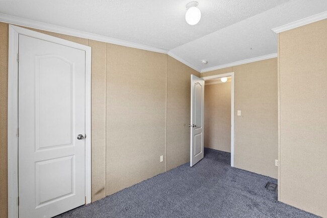 Building Photo - 3-Bedroom Home Close To Hampden-Sydney!