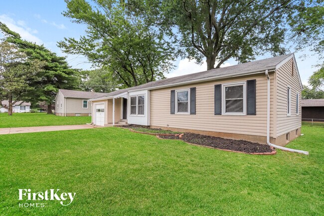 Building Photo - 1006 Aspen Dr
