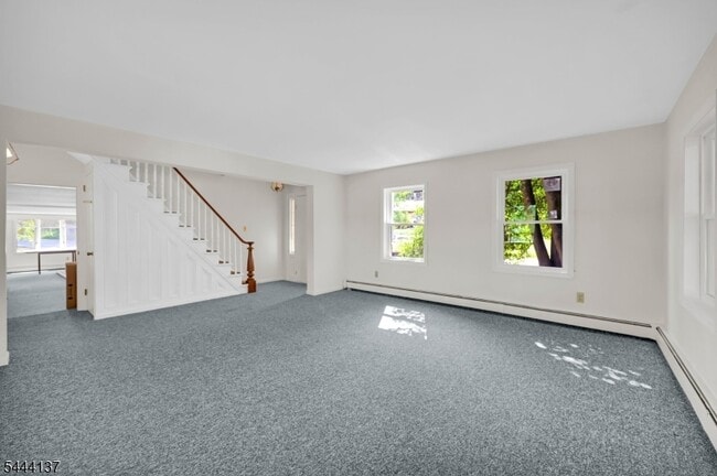 Building Photo - 425 Powerville Rd