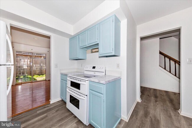 Building Photo - 13303 Country Ridge Dr