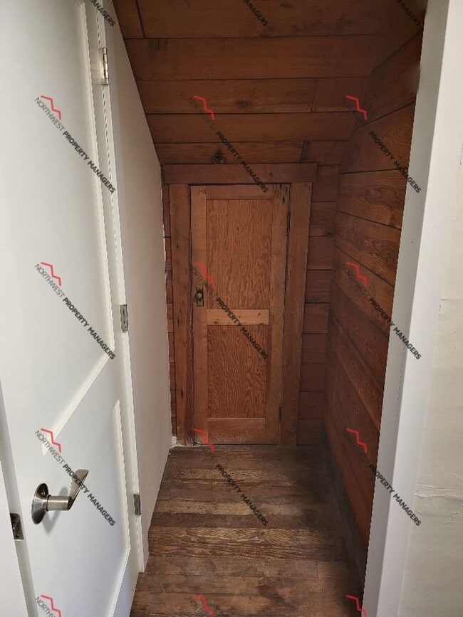 Building Photo - STATUS *PENDING APPLICATION* | R207 | $2100