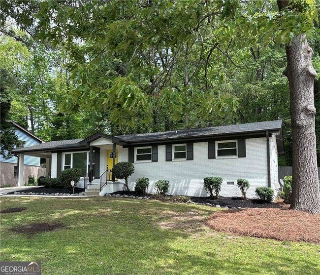 Building Photo - 4396 Greenleaf Cir SW