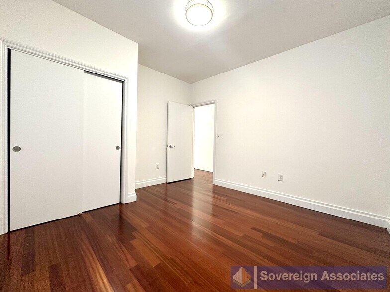 Building Photo - 601 W 137th St