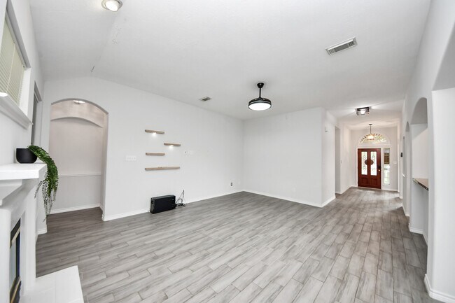 Building Photo - 11514 Mill Bridge Ct