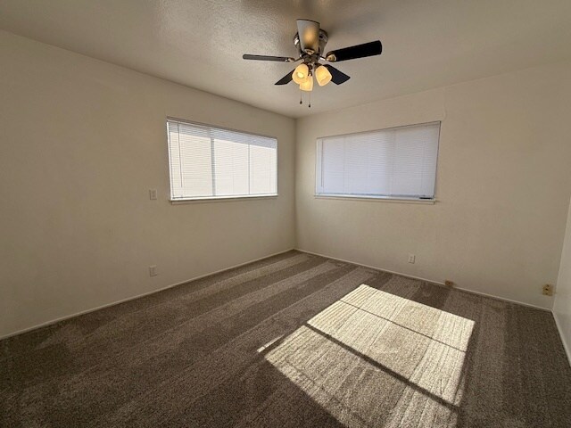 Building Photo - 4802 W Kaweah Ave