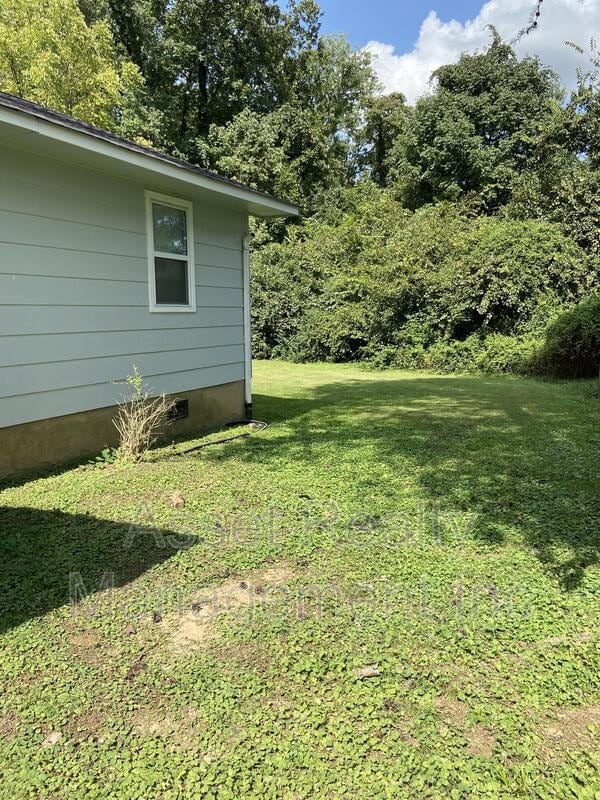 Building Photo - 716 Shadycrest Dr