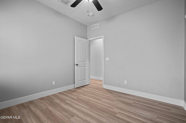 Building Photo - 13538 Lawkland St